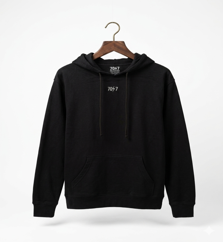 THE CLASSIC COLLECTIVE HOODIE